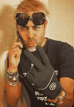 Oversize sunglasses on the phone